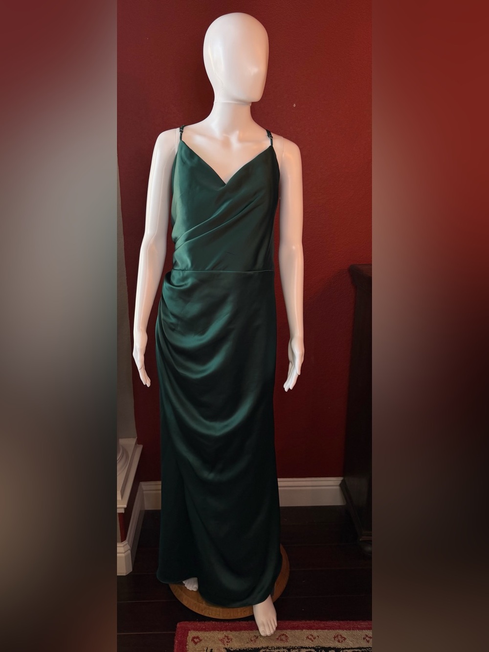 Morilee 21810 Emerald Green Silky Satin Bridesmaid Formal Gown Size 22 - Picture 2 of 12